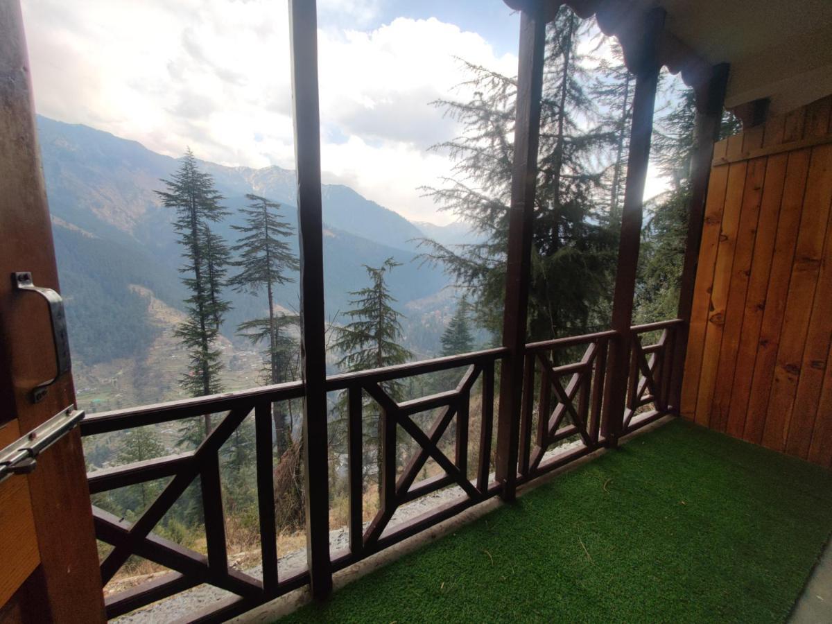 Freebird Nest 2 Stays & Cafe Jibhi Bagian luar foto