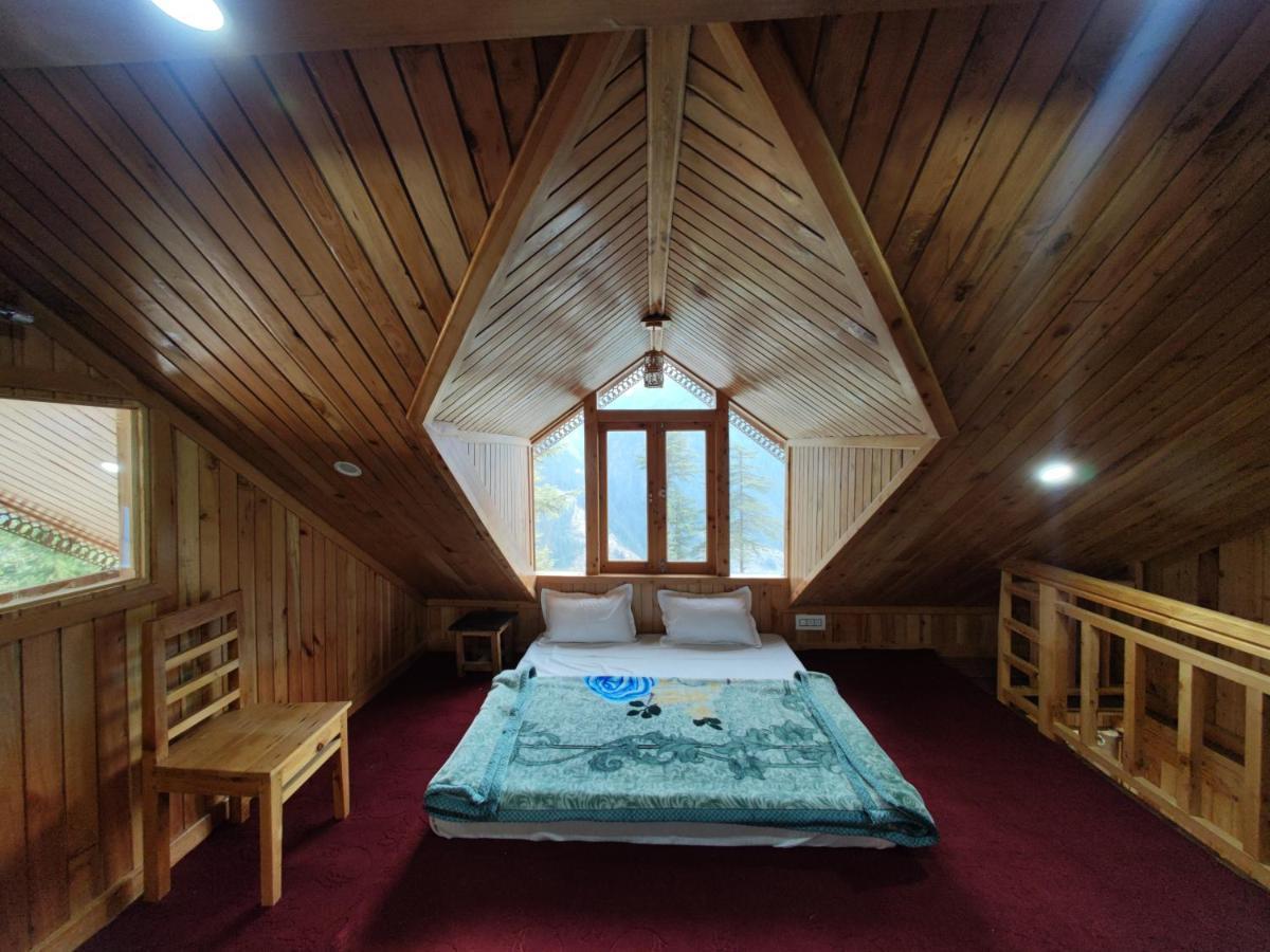 Freebird Nest 2 Stays & Cafe Jibhi Bagian luar foto