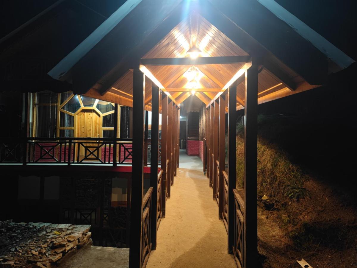 Freebird Nest 2 Stays & Cafe Jibhi Bagian luar foto