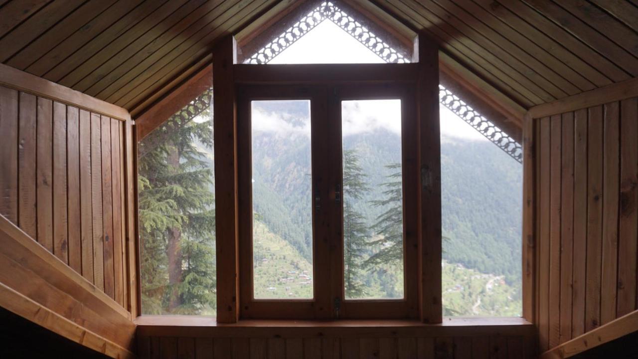 Freebird Nest 2 Stays & Cafe Jibhi Bagian luar foto