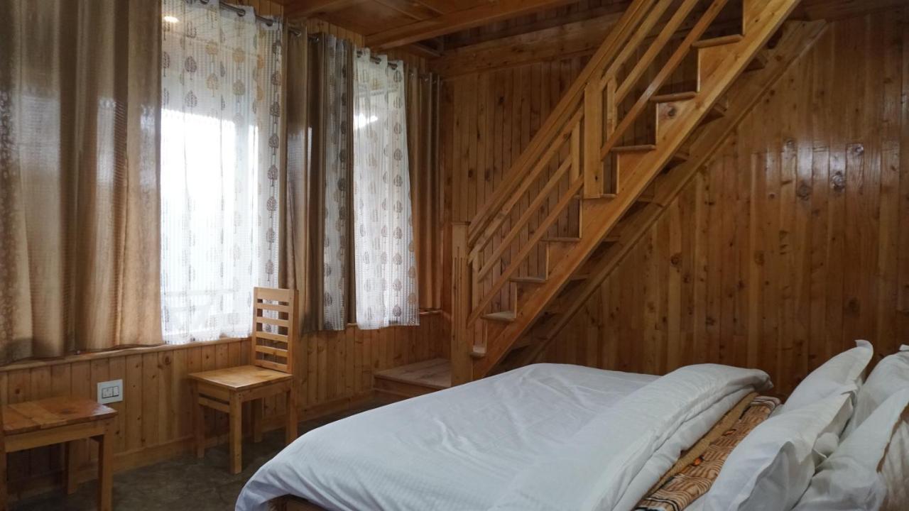 Freebird Nest 2 Stays & Cafe Jibhi Bagian luar foto