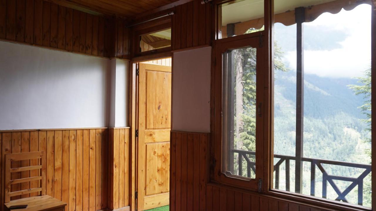 Freebird Nest 2 Stays & Cafe Jibhi Bagian luar foto